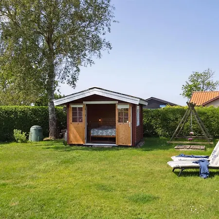 Holiday home Amy - 150m From The Sea By Interhome *